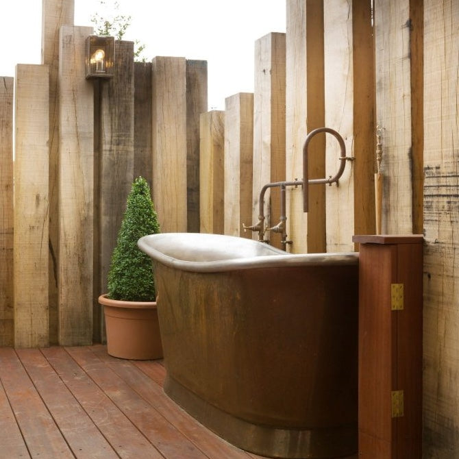 William Holland Bateau Outdoor Copper Bath