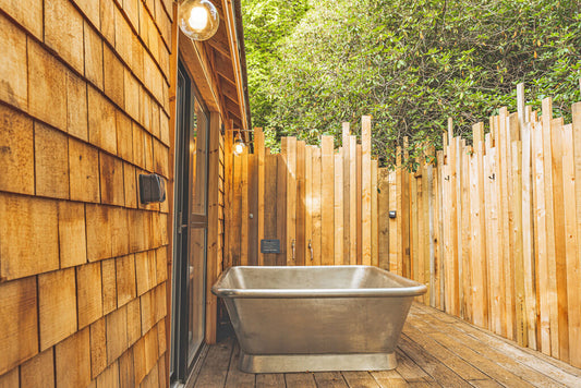 The Outdoor Bath Trend
