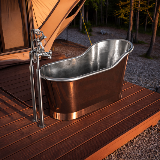 William Holland Slipper Outdoor Copper Bath