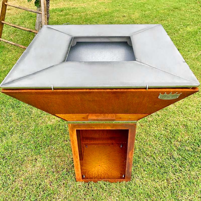 Clementi Colorado Wood Fired BBQ Grill