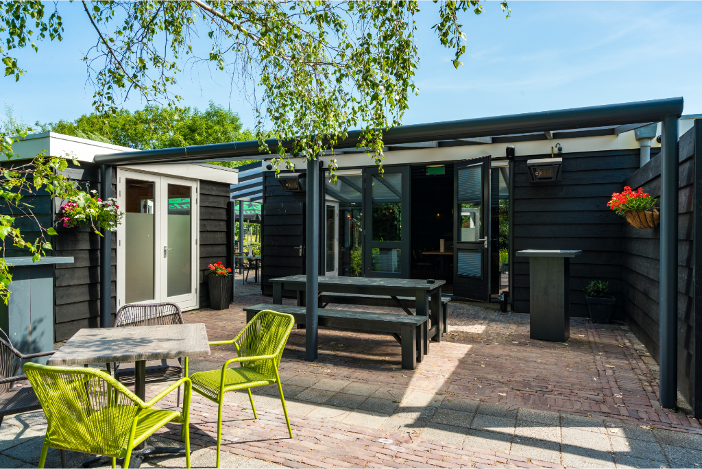 deponti nebbiolo aluminium veranda product exterior view — view 6