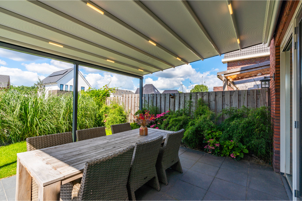 deponti verdeca aluminium folding roof veranda product exterior view — view 5