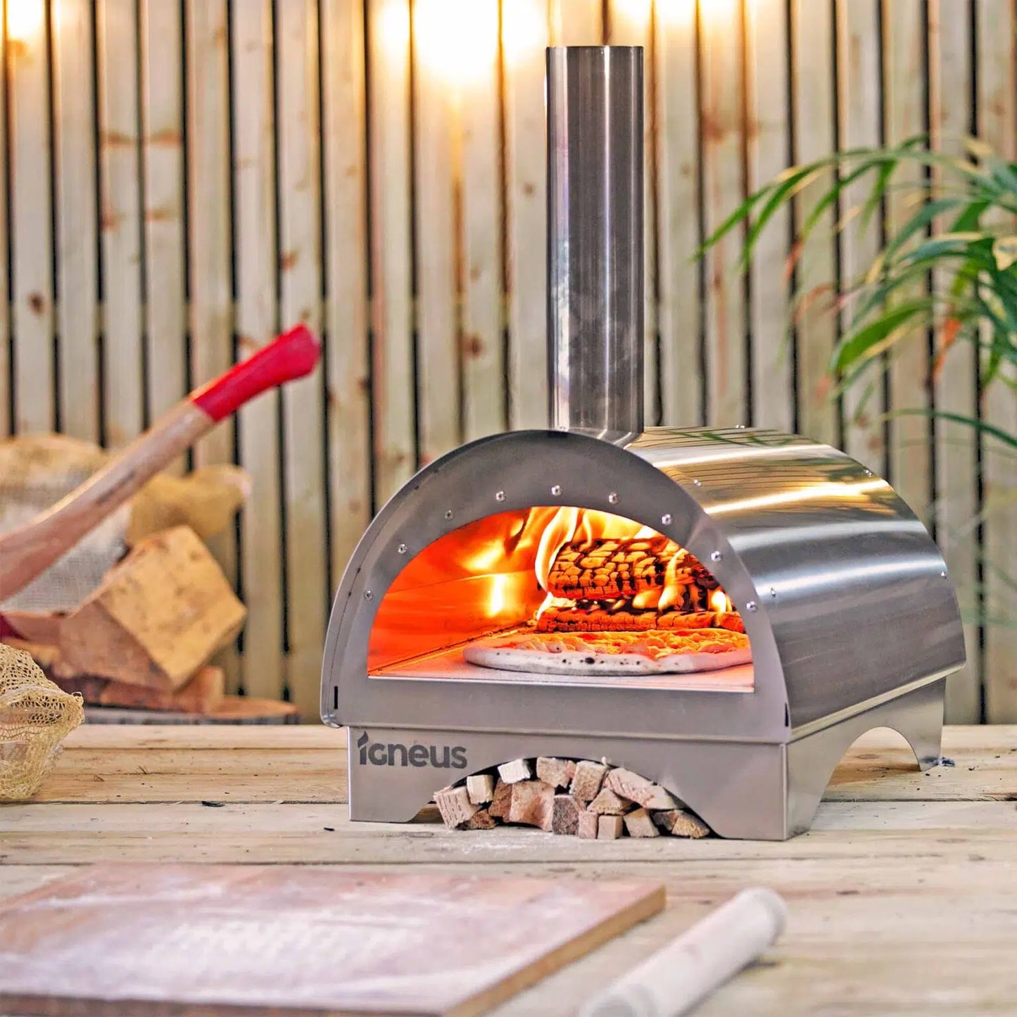Igneus Minimo Portable Pizza Oven + Free Peel