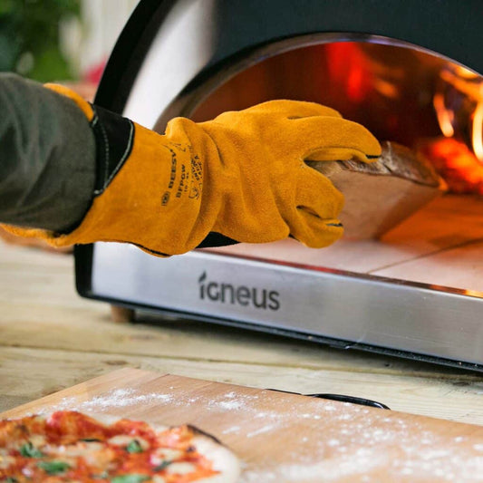 beeswift heat resistant gauntlet gloves product exterior view