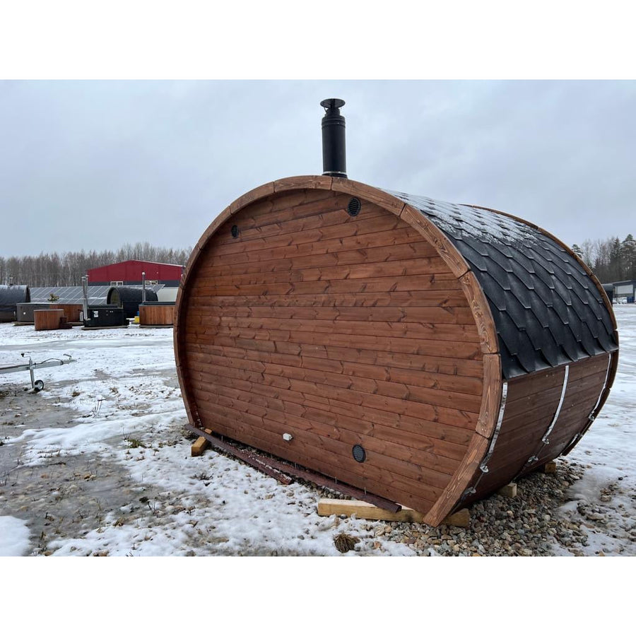 Oval Sauna Frodo 195 — Compact Thermowood Sauna for Tighter Gardens — real life photo 2