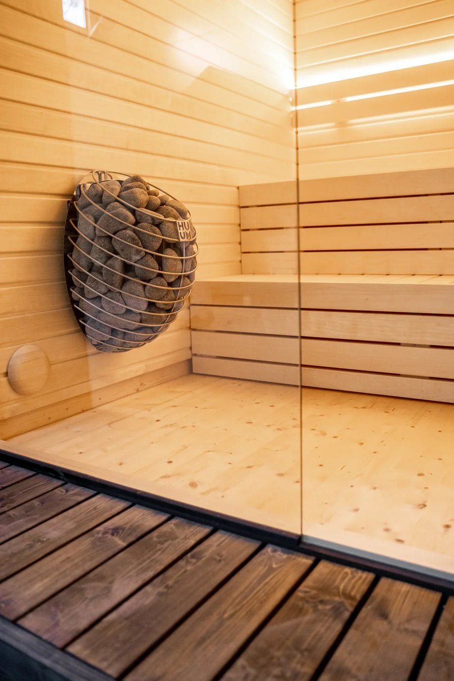 Modular Cube Garden Sauna Lumi Painted Black — lifestyle